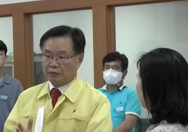 홍남표 창원시장의 모습[KBS경남 유튜브 캡처]