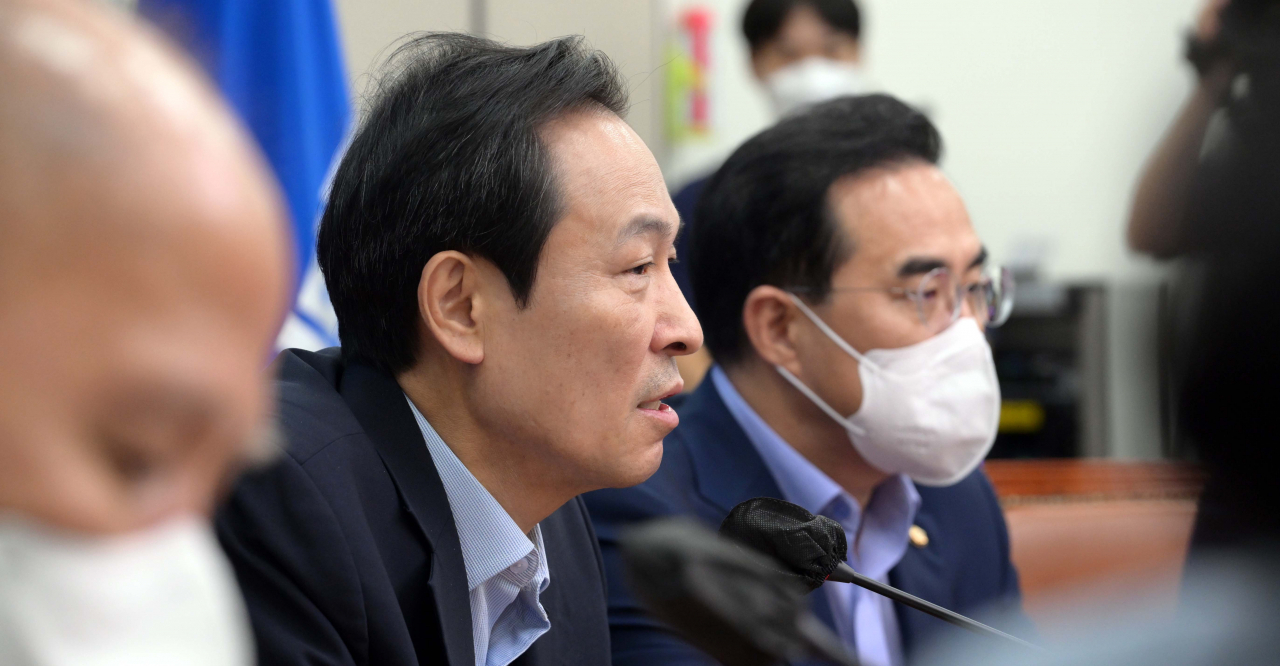 더불어민주당 우상호 비상대책위원장이 27일 오전 국회에서 열린 비상대책위원회의에서 발언하고 있다. [연합]