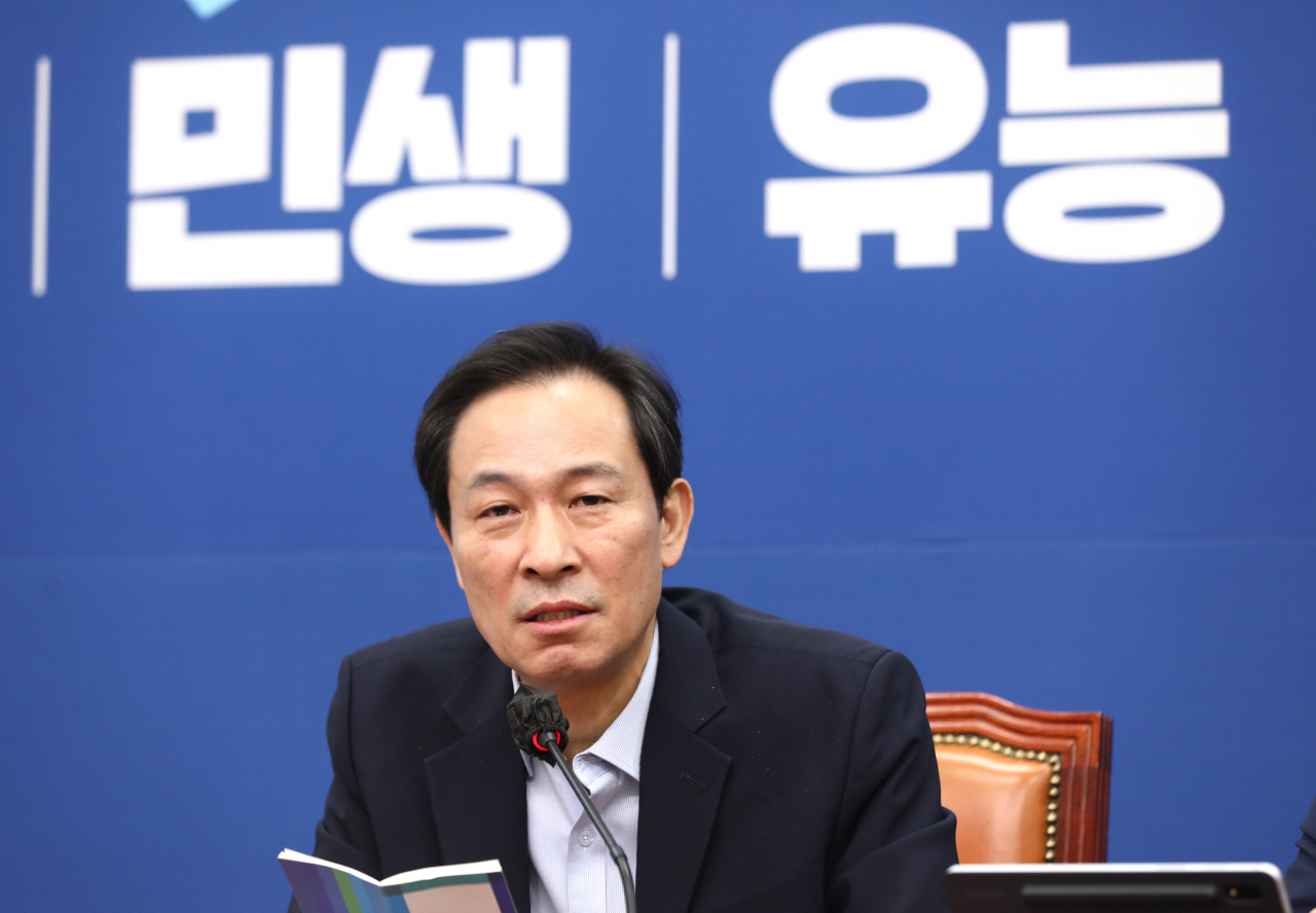 더불어민주당 우상호 비상대책위원장이 27일 오전 국회에서 열린 비상대책위원회의에서 발언하고 있다. [연합]