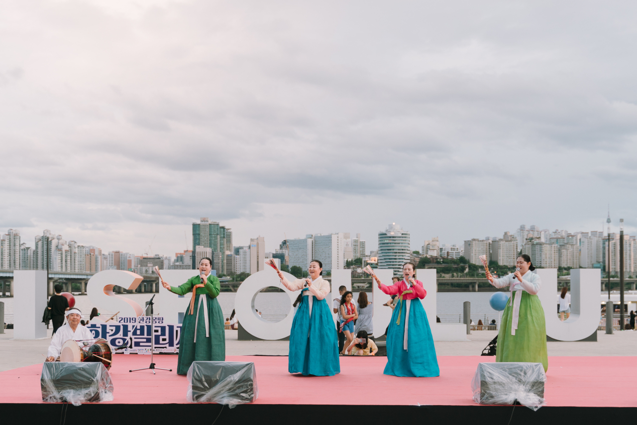 2019년에 진행된 한강빌리지 행사. [서울시 한강사업본부 제공]