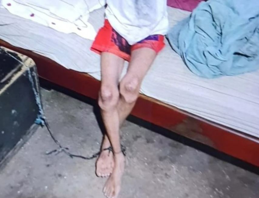 실바에게 감금당했다가 구조된 가족. [g1 갈무리]
