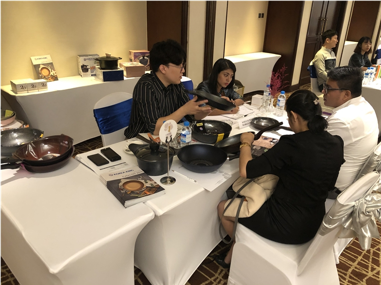 동남아 무역사절단 모습. [영등포구 제공]