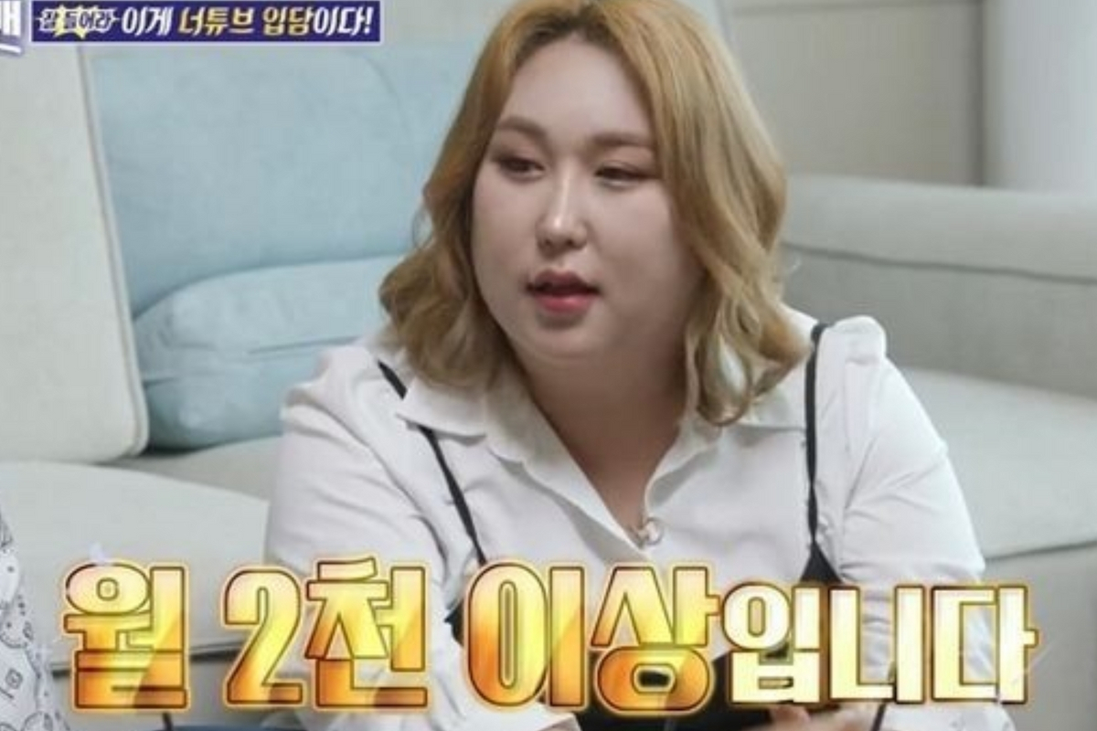70만 구독자를 보유한 인기 유튜버 풍자는 최근 한 방송에서 “PPL(간접광고)없이 월 수입 2000만원이 넘는다”고 밝혔다. [SBS 신발벗고 돌싱포맨]