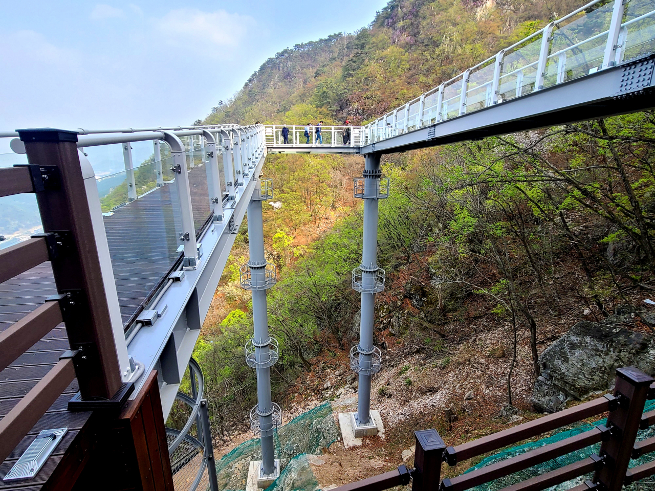 삼악산 케이블카 정상부(삼악산 8부 능선) 스카이워크