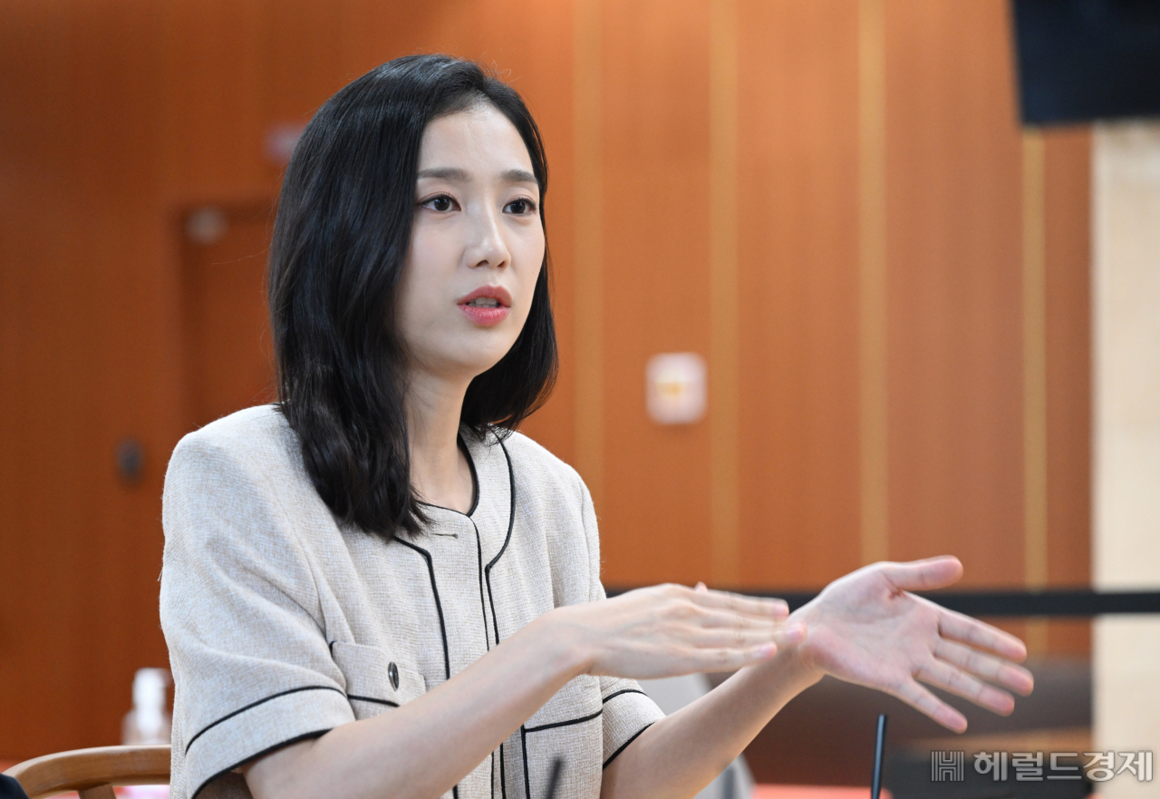 배우 박지연이 2일 서울 중구 극립극장에서 본지와 인터뷰를 하고있다. 임세준 기자