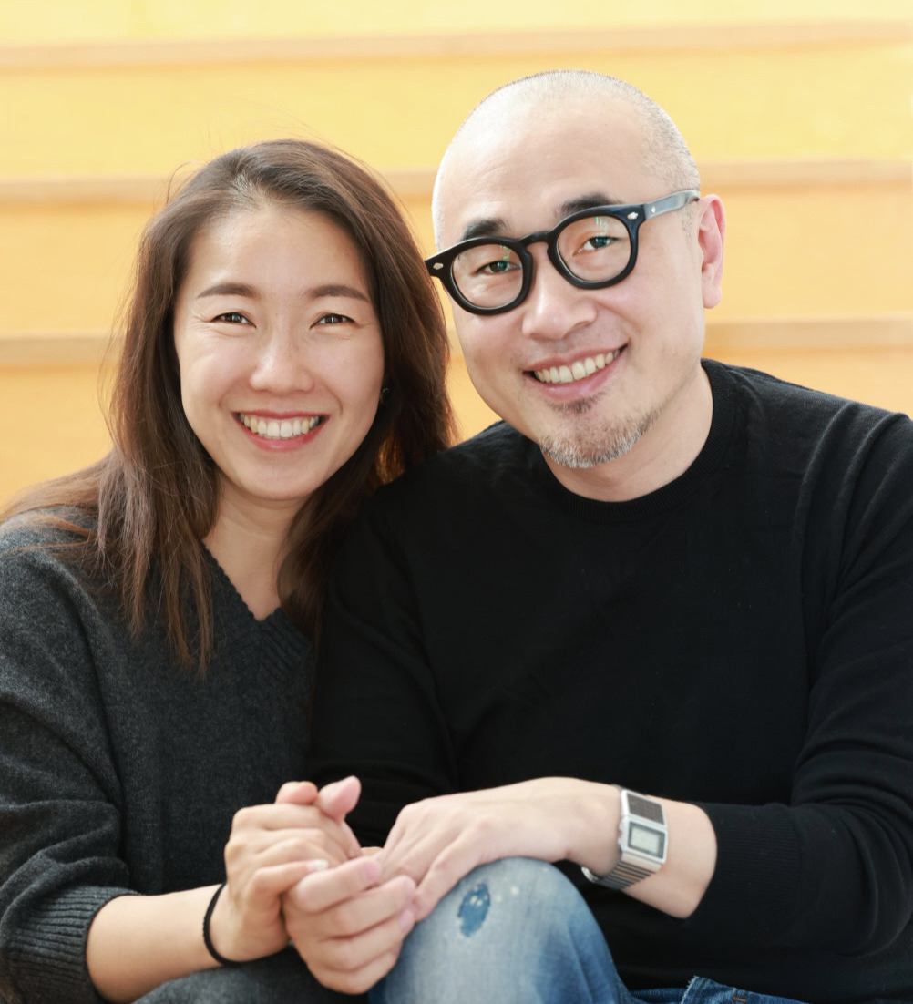 배달의민족 운영사 우아한형제들과 김봉진 우아한형제들 의장·설보미 부부가 수재 의연금 총 4억원을 기탁했다. 김봉진(오른쪽) 우아한형제들 의장과 부인 설보미씨. [우아한형제들 제공]