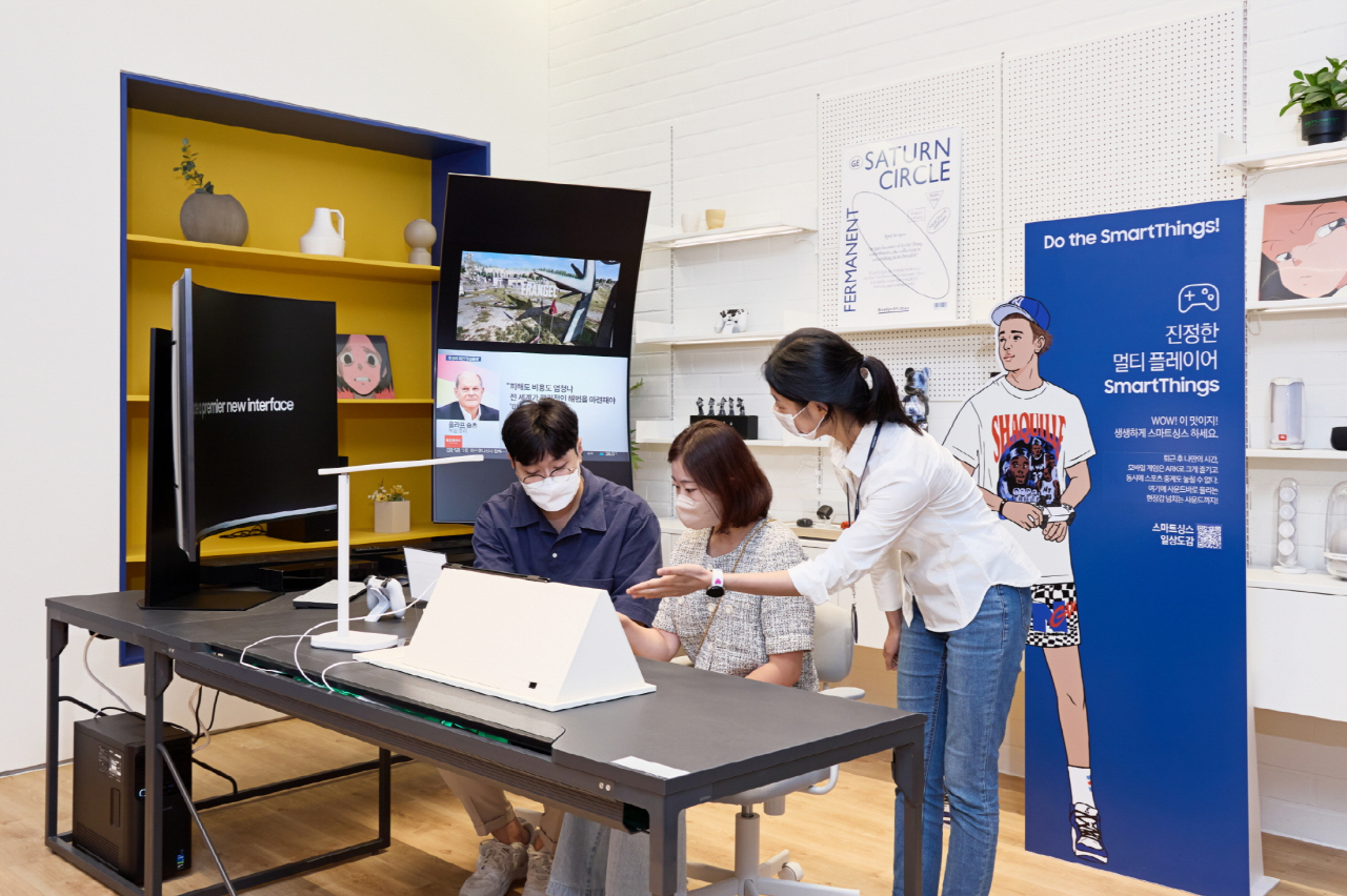 서울 강남구에 위치한 삼성 디지털프라자 강남본점의 스마트싱스 특화 체험존의 모습.[삼성전자 제공]