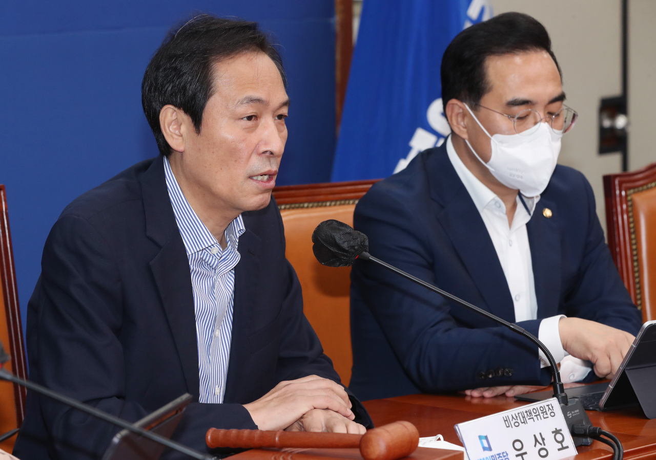 더불어민주당 우상호 비상대책위원장이 19일 국회에서 열린 비상대책위원회의에서 발언하고 있다. [연합]