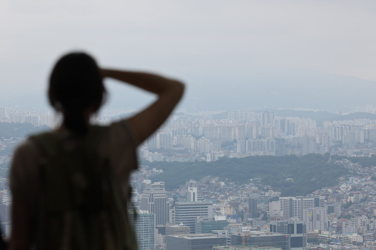 최근 금리 인상과 집값 하락 우려 등으로 극심한 거래절벽 현상이 지속되고 있다. [연합]