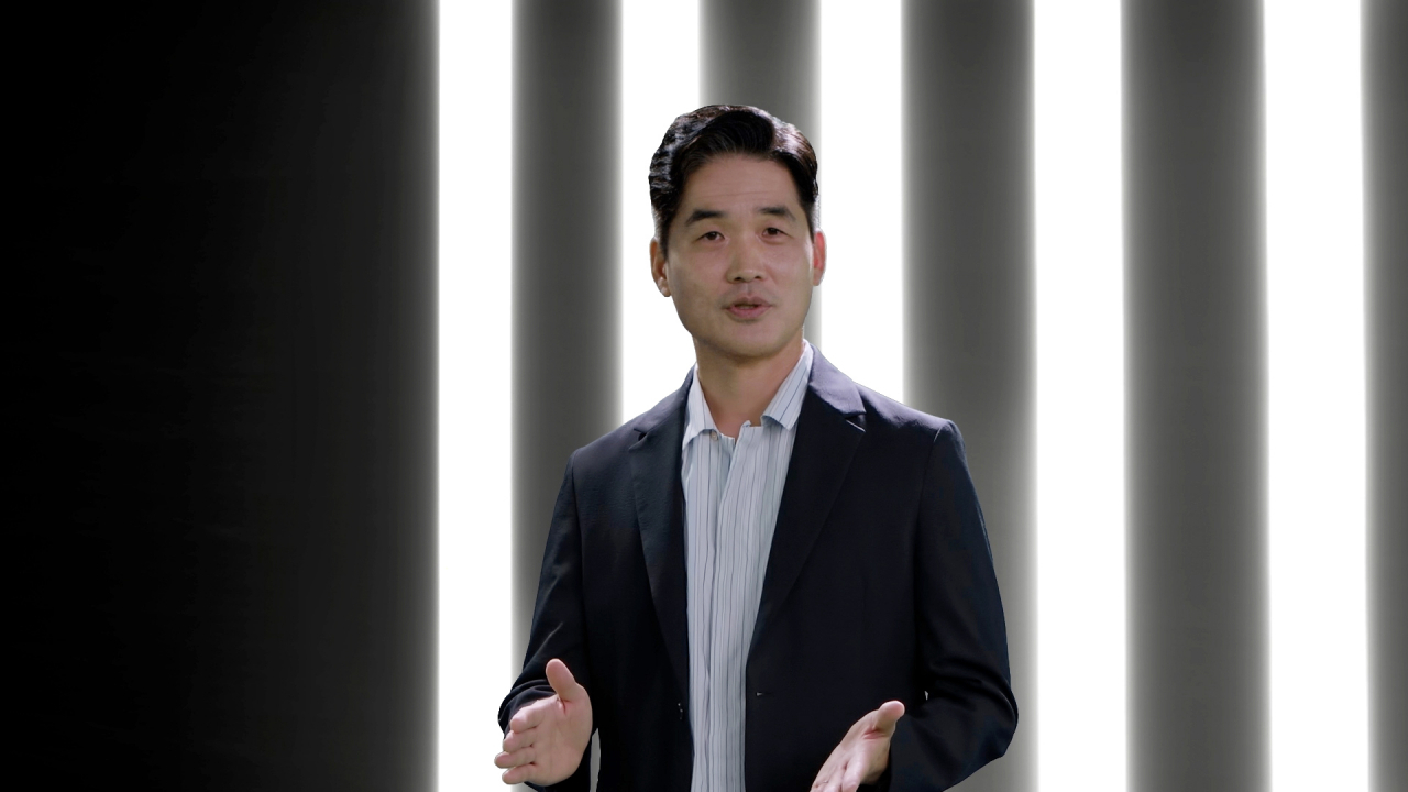 삼성전자는 제 6회 삼성 보안 기술 포럼을 온라인으로 개최했다고 23일 밝혔다. 승현준 삼성리서치 연구소장(사장)이 환영사를 하고 있다. [삼성전자 제공]