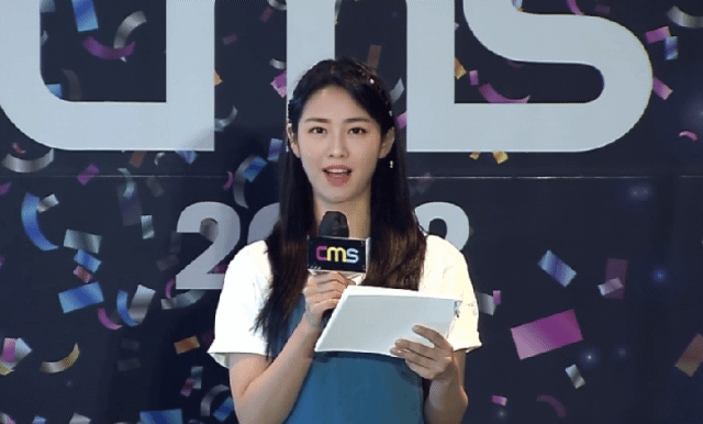 펄스나인의 가상인간 '제인'이 CMS 2022 현장에 참석해 실시간으로 행사를 진행하고 있다. [펄스나인 제공]