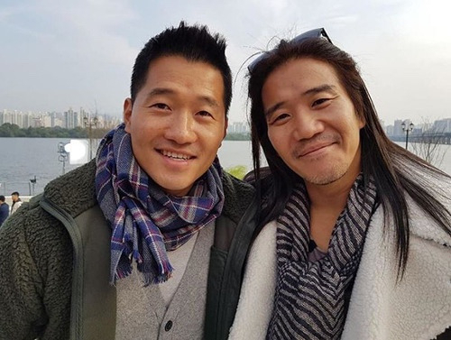 애견 조련사 강형욱(왼쪽)씨와 가수 박완규씨.[강형욱 인스타그램]