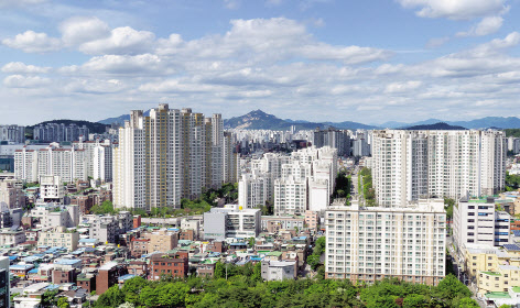 서울시가 동대문구 일대 등 서울 도심과 주요 지역의 재개발에 속도를 낸다. 사진은 서울 동대문구 일대 공동주택 전경. [헤럴드경제 DB]