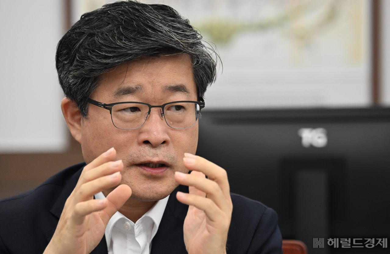 김길성 중구청장이 2일 서울 중구청 집무실에서 헤럴드경제와 인터뷰를 하고있다. 임세준 기자