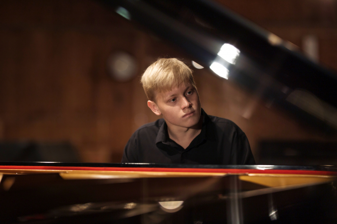 알렉산더 말로페예프(Alexander Malofeev). [스톰프 뮤직 제공]