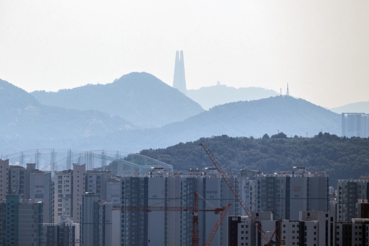 달라도 너무 다르다…1년 만에 완전히 뒤집힌 부동산 판세 [부동산360]