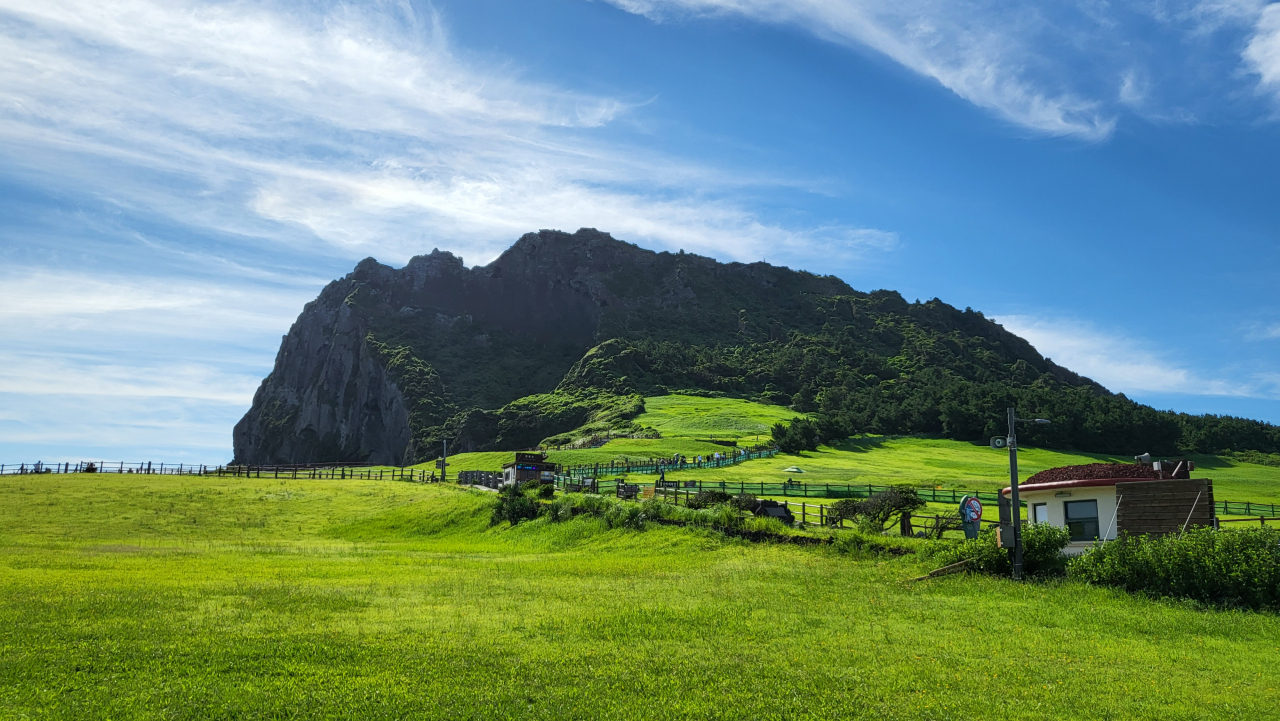 Seongsan Ilchulbong Peak, the main site of the 2022 World Heritage Festival’s Jeju chapter (Kim Hae-yeon/ The Korea Herald)