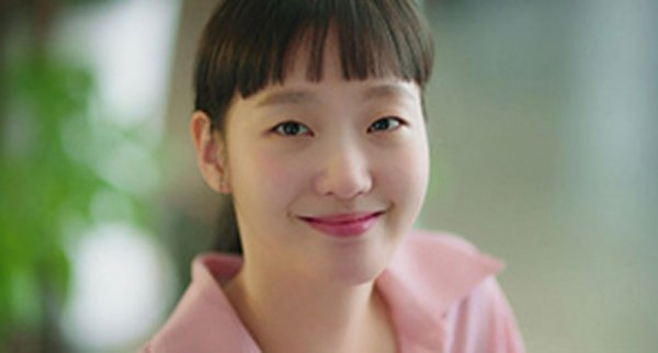 김고은이 맹활약한 티빙(tving)의 오리지널 ‘유미의 세포들 시즌2’. 티빙은 ‘유미의 세포들 시즌2’를 앞세워, 웨이브를 제치고 토종 OTT 1위에 올라섰다.