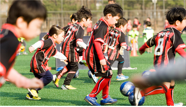 FC서울 유소년 축구교실 활동 모습. [서울시 제공]