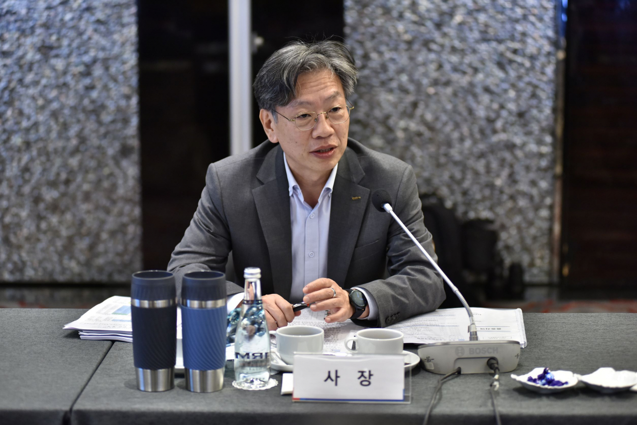 세계경기 둔화 우려가 지속되는 가운데, KOTRA(사장 유정열)가 현지시간 5일 튀르키예(터키) 이스탄불에서 ‘수출더하기’를 위한 ‘중동 수출비상대책회의’를 개최했다. 유정열 KOTRA 사장이 발언하고 있다.[코트라 제공]