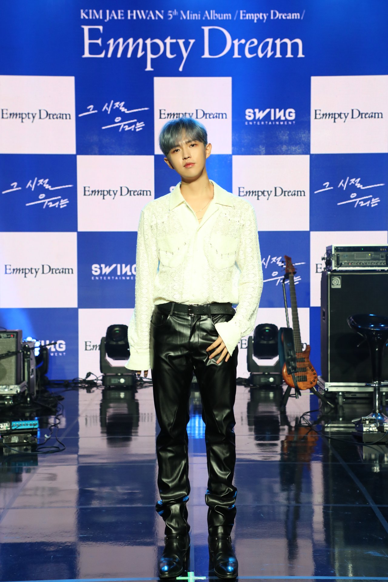 Musician Kim Jae-hwan poses for pictures during a media showcase event for his fifth EP "Empty Dream" held in Seoul on Sept. 5. (Swing Entertainment)