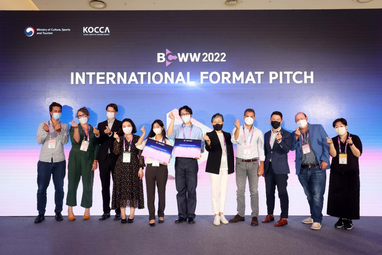 지난 8월 31일부터 9월 2일까지 콘진원이 주관한 국제방송영상마켓 BCWW 2022국제포맷기획안피칭이 진행되었으며, 해외 방송영상 전문가들이 현장에 심사위원으로 참여하여 우수작을 선발했다.