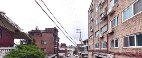 상습 침수를 우려해 지반고를 높이려는 한남4구역의 시도에 인접한 3구역이 반발하면서 한남뉴타운 4구역 정비사업이 기로에 섰다. 사진은 한남4재정비촉진구역이 위치한 서울 용산구 보광동의 모습. [헤럴드경제DB]
