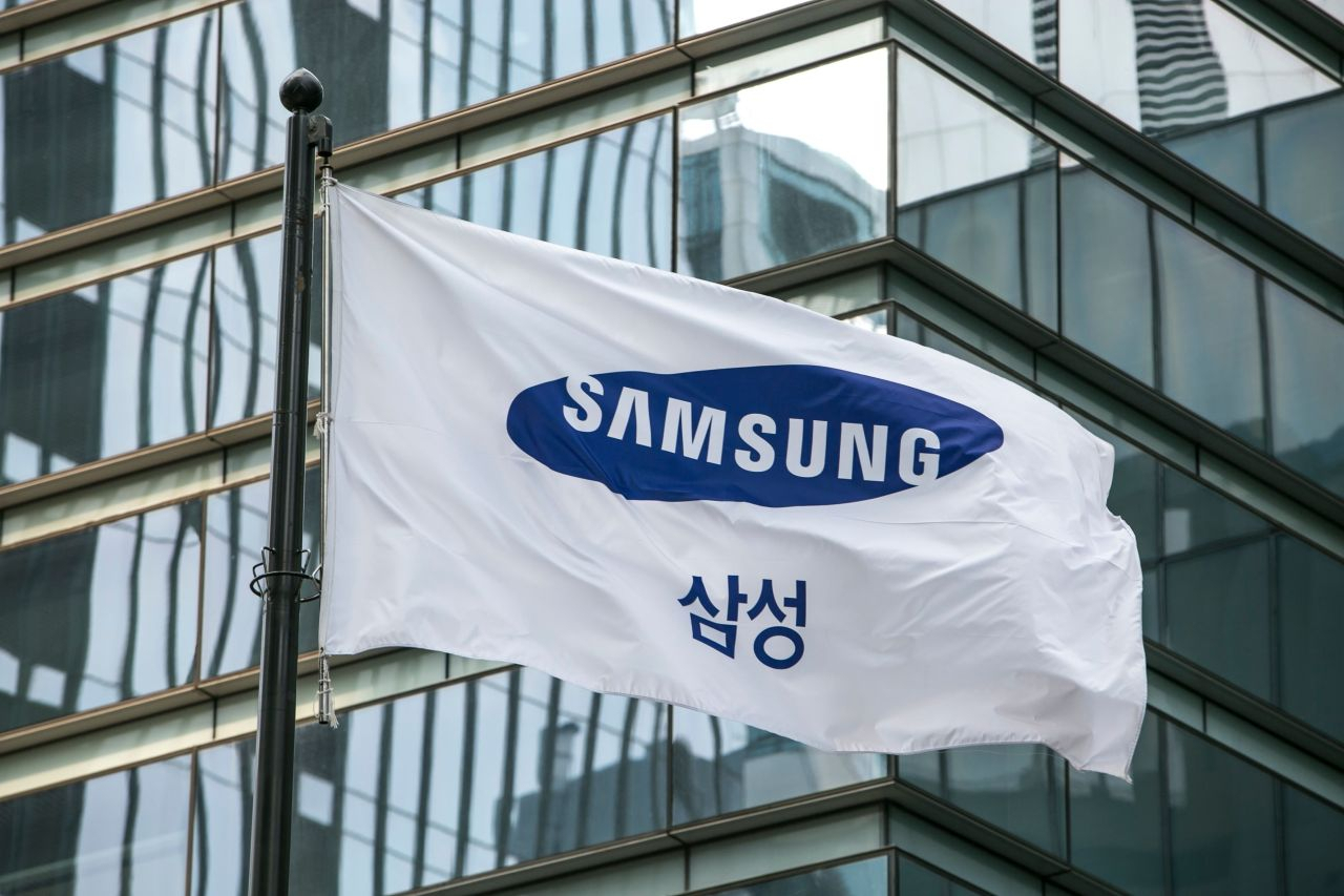 (Samsung Electronics)