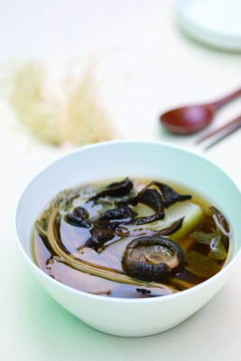 [Temple to Table] Food that help one attain the way: Mushrooms and green peppers