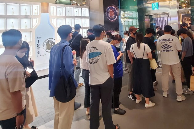 더현대서울에서 진행된 진로 1924 헤리티지 팝업스토어.[하이트진로 제공]