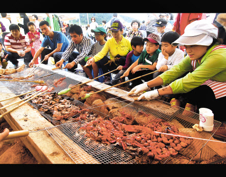 코로나사태 이전에 열렸던 ‘완주와일드&로컬푸드축제’.