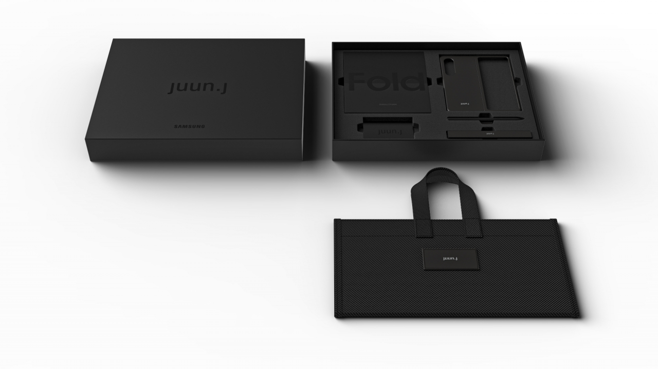 갤럭시Z폴드4 준지(JUUN.J) 에디션. [삼성전자 제공]