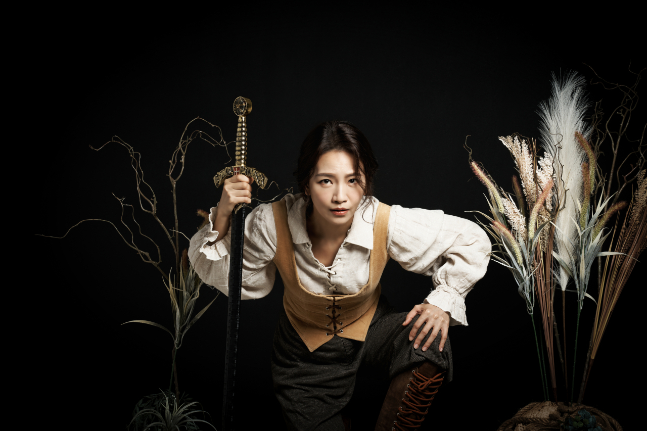 ‘세인트 조앤’의 백은혜 [국립극단 제공]