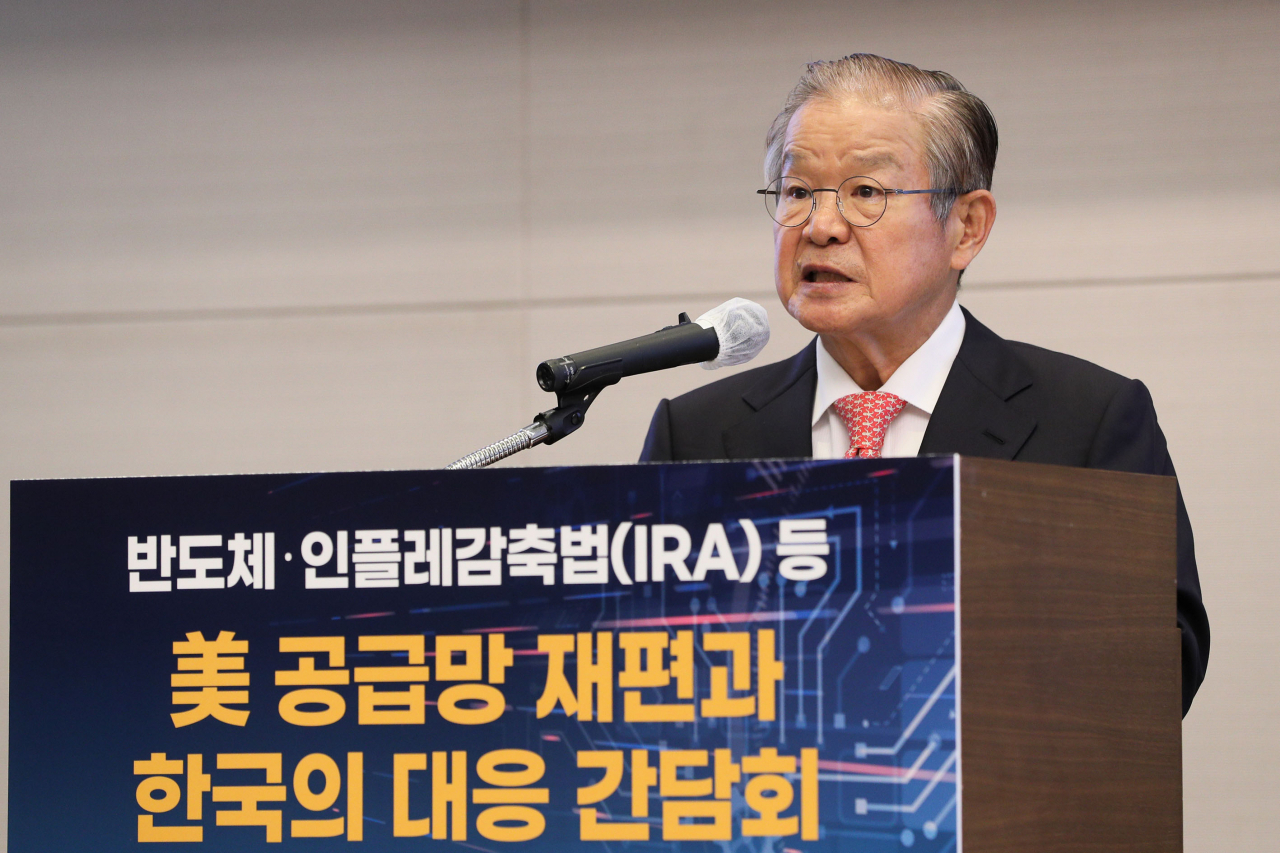 권태신 전경련 부회장이 ‘미국 공급망 재편전략과 한국의 대응 전문가 간담회’에 참석해 인사말을 하고 있다. [전경련 제공]