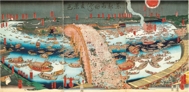 Exhibits, night tours and street performances