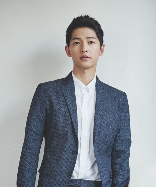 송중기.