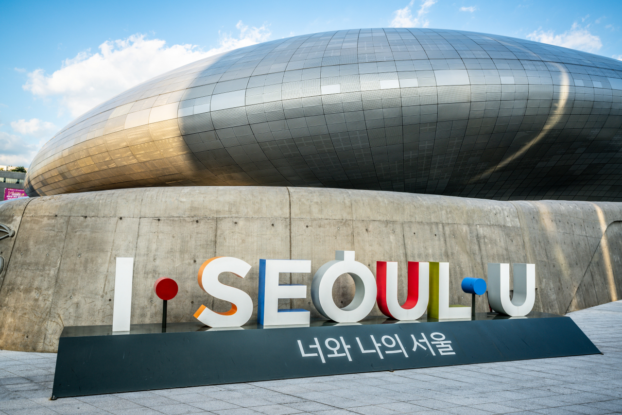서울디자인위크, DDP 디자인 페어 등 디자인서울의 거점으로 자리 잡은 동대문디자인플라자(DDP) 전경. [123rf]