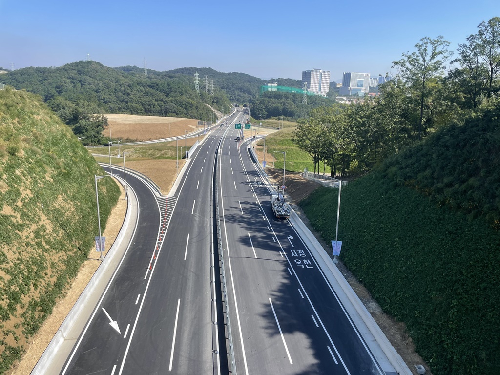 이예로(옥동~농소) 1구간 도로 전경.[DL건설 제공]