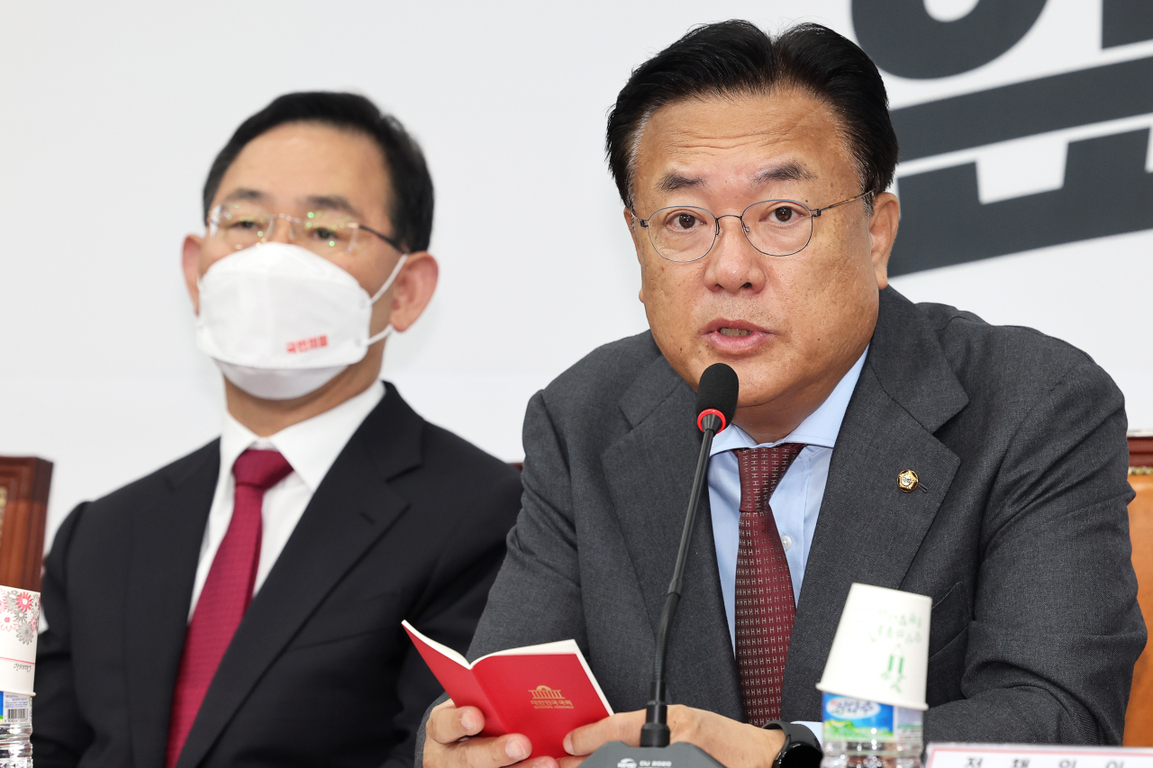 국민의힘 정진석 비대위원장이 6일 오전 국회에서 열린 비상대책위원회의에서 모두발언하고 있다. [사진=이상섭 기자]