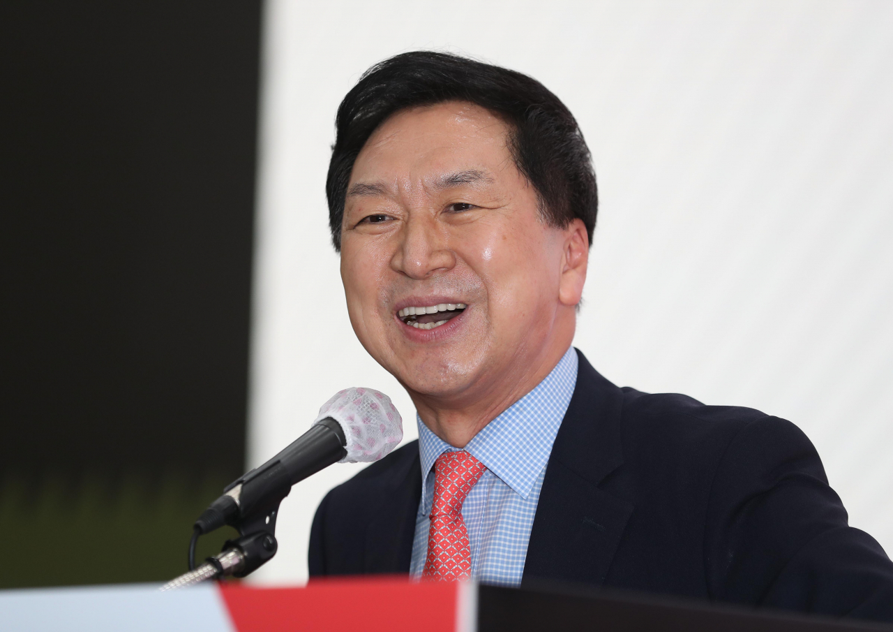 국민의힘 김기현 의원이 30일 오후 대구 북구 엑스코에서 열린 대구시당 당원 교육에서 특강을 하고 있다. [연합]