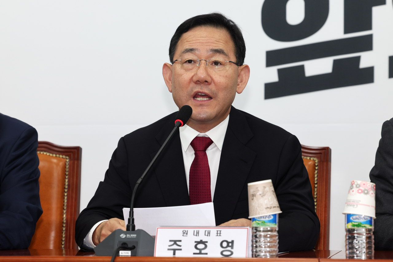 주호영 국민의힘 원내대표가 6일 오전 국회에서 열린 비상대책위원회의에서 발언하고 있다. [이상섭 기자]