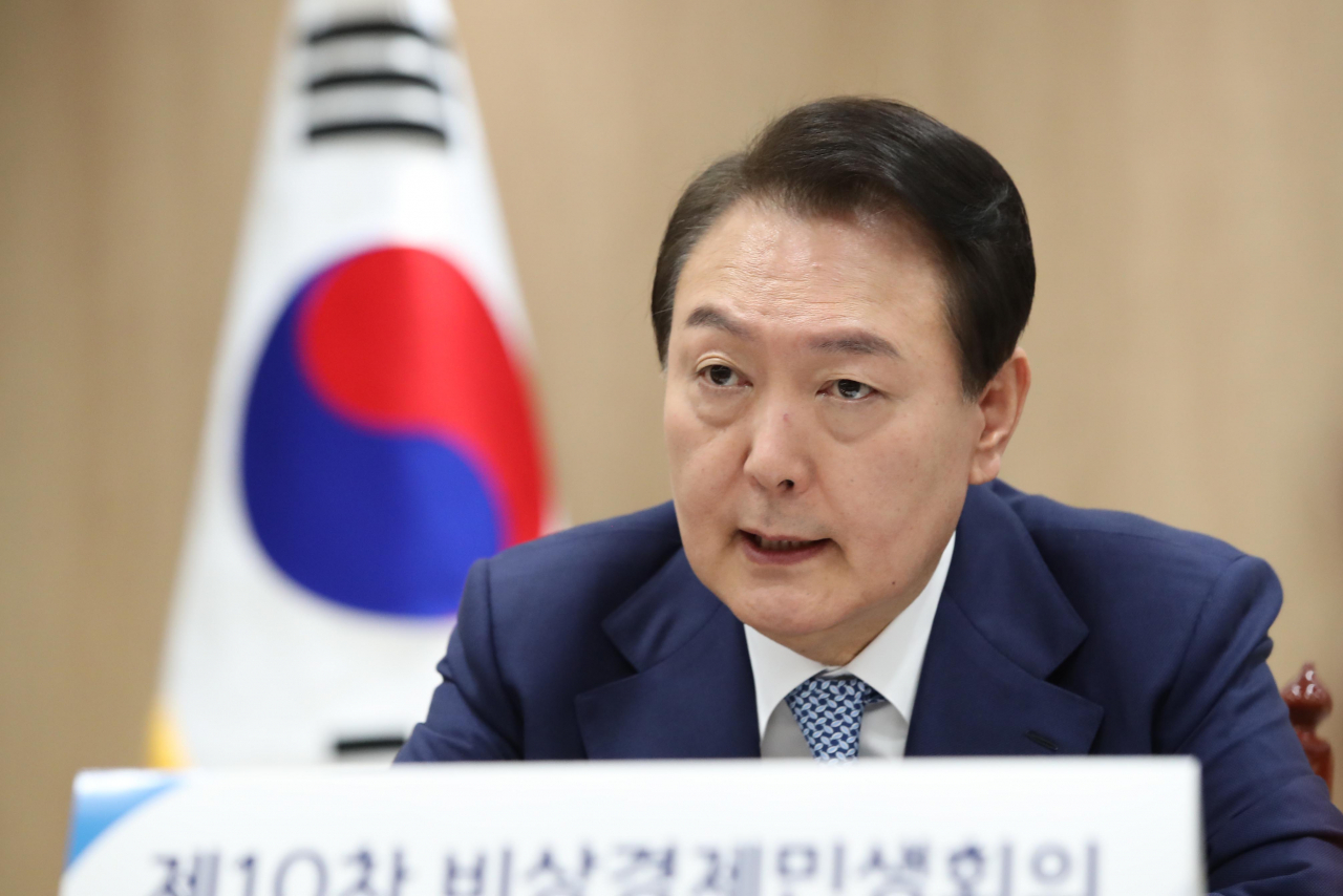 윤석열 대통령이 7일 오전 서울 용산 대통령실 청사에서 열린 제10차 비상경제민생회의에서 발언하고 있다. [연합]