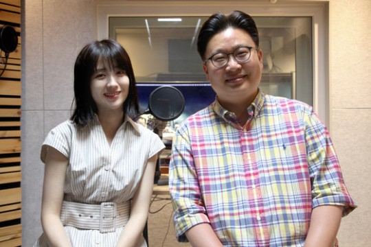 주시경 영상을 기획한 서경덕 교수(왼쪽)와 내레이션을 맡은 배우 박하선. [서경덕 교수]