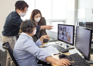 국내기업 중 유일하게 공채제도를 유지하고 있는 삼성전자의 GSAT(직무적성검사) 예비점검 모습[삼성전자]