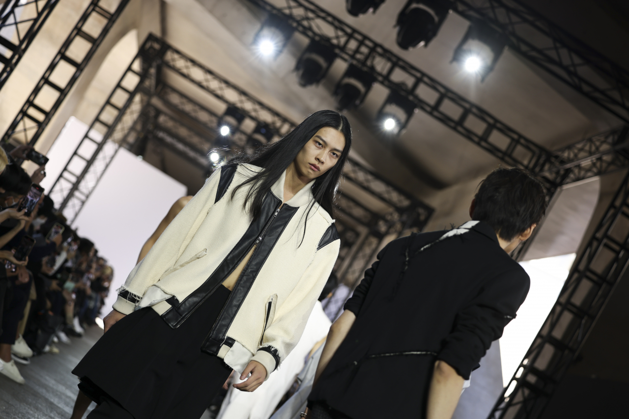 Models present Iryuk’s 2023 spring-summer collection at Dongdaemun Design Plaza in Seoul on Wednesday. (Seoul Fashion Week)