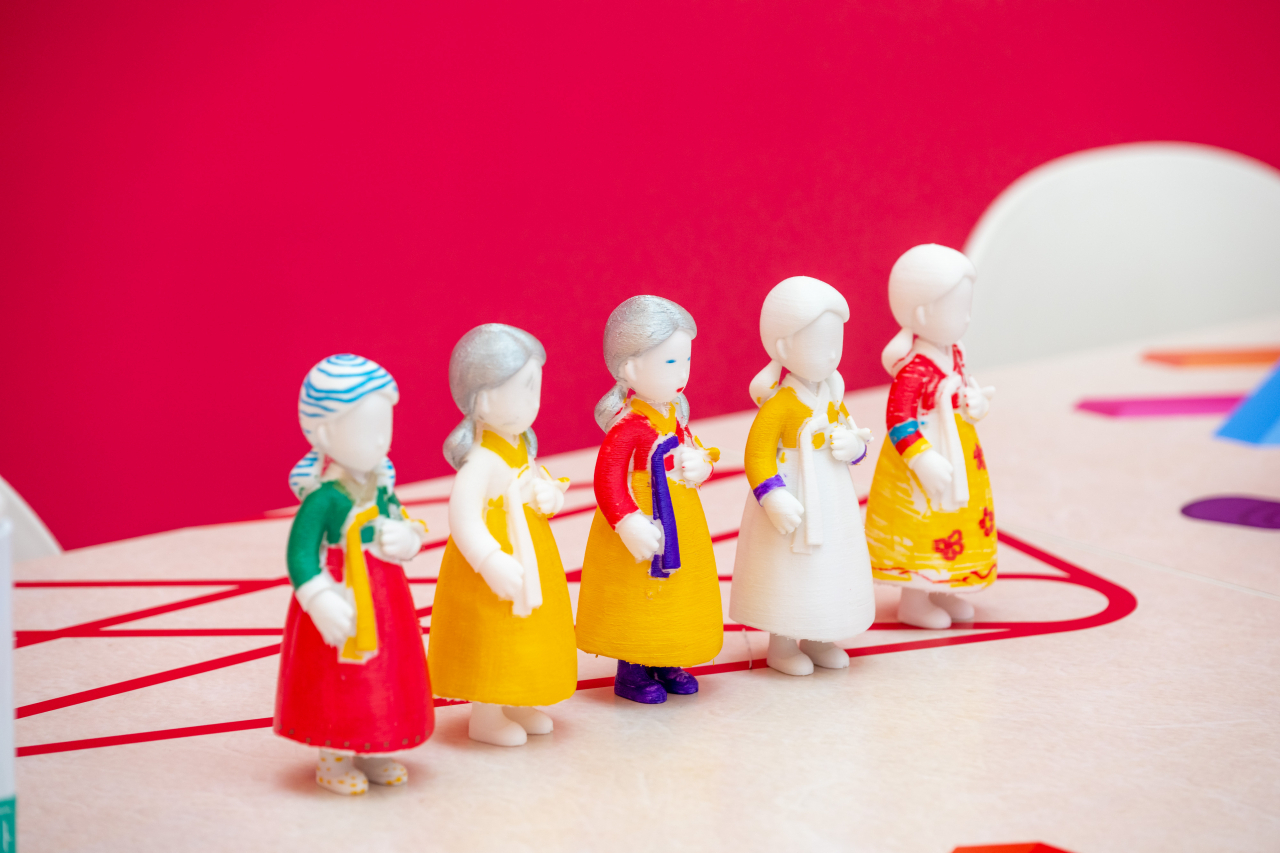 Miniatures are on display at a preview event for 2022 Hanbok Culture Week held at Starfield Goyang in Gyeonggi Province from Sept. 1 to Sept. 12. (Hanbok Culture Week)