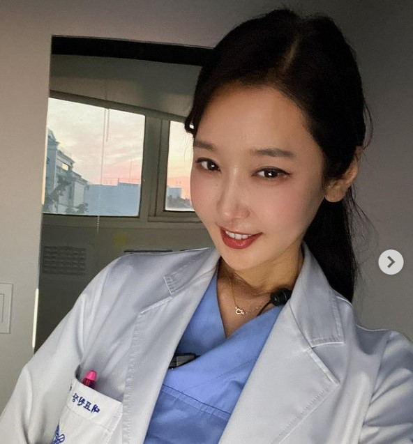 치과의사 겸 유튜버 이수진. [인스타그램]