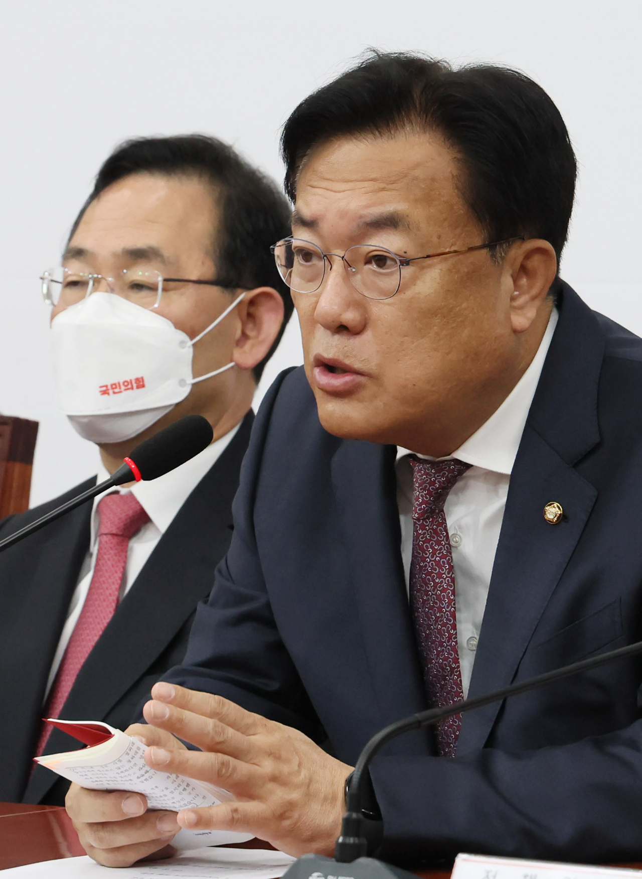 국민의힘 정진석 비상대책위원장이 20일 오전 국회에서 열린 비상대책위원회의에서 발언하고 있다. 이상섭 기자