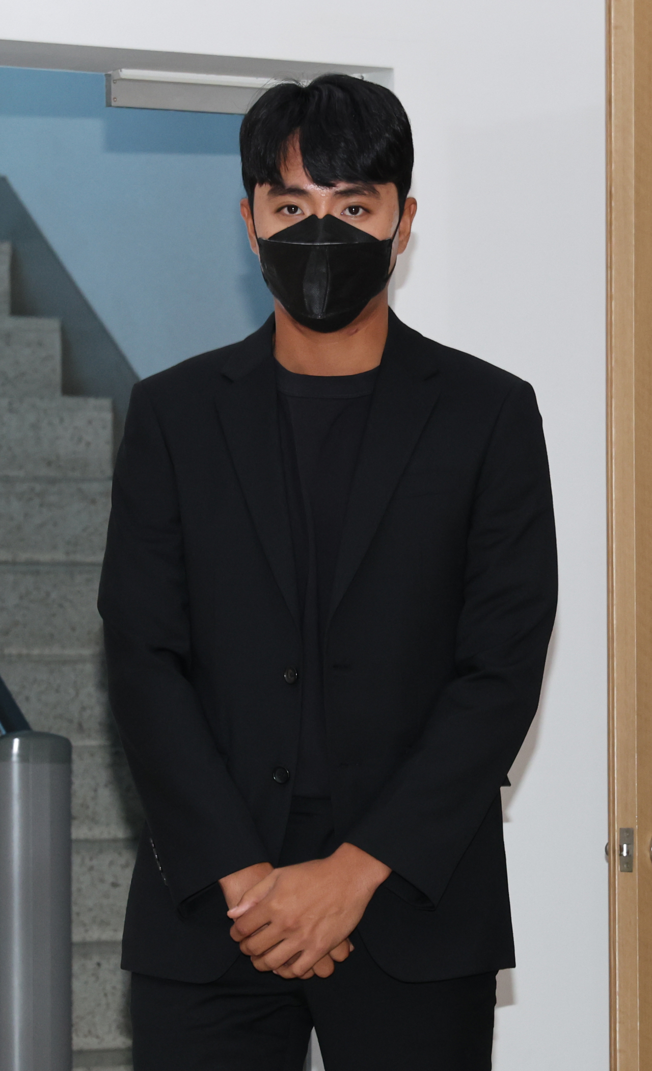 김한별이 24일 성남 한국프로골프협회에서 열린 상벌위원회에 출석하고 있다. [연합]