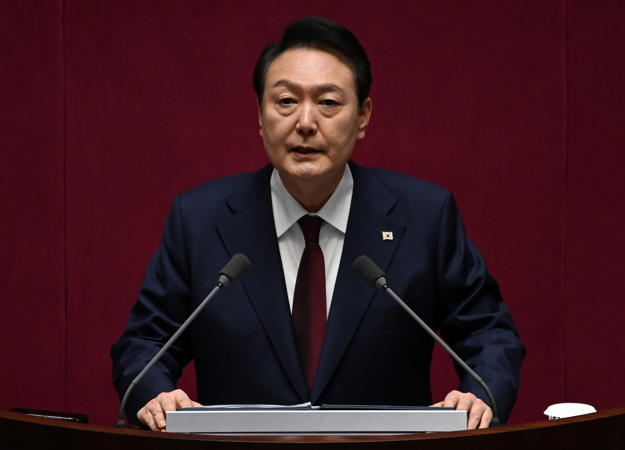 윤석열 대통령이 25일 오전 국회 본회의장에서 내년도 정부 예산안에 대한 시정연설을 하고 있다. 이상섭 기자.